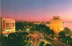 Lefkos Pyrgos of Thessaloniki by night